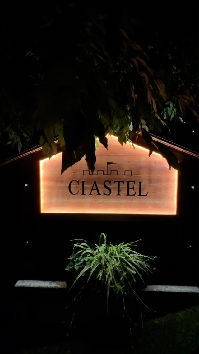 Candlelight, exquisite dishes, and unforgettable moments. 🕯️✨  #RomanticDinner #CandlelightDinner #summervibes
